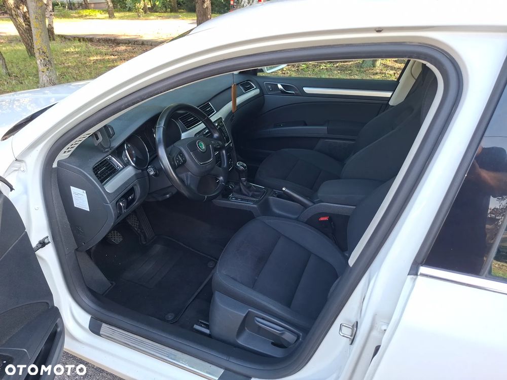 Skoda Superb 1.4 TSI Family - 15