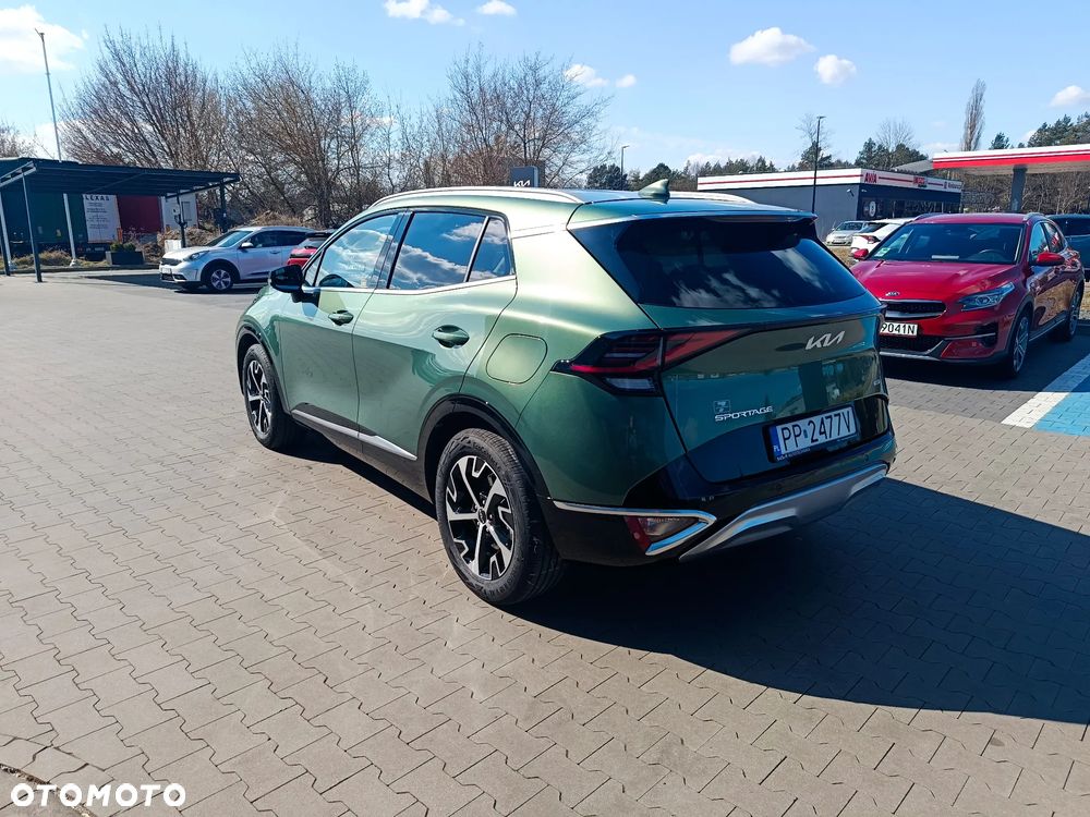Kia Sportage 1.6 T-GDI HEV Business Line 2WD - 6