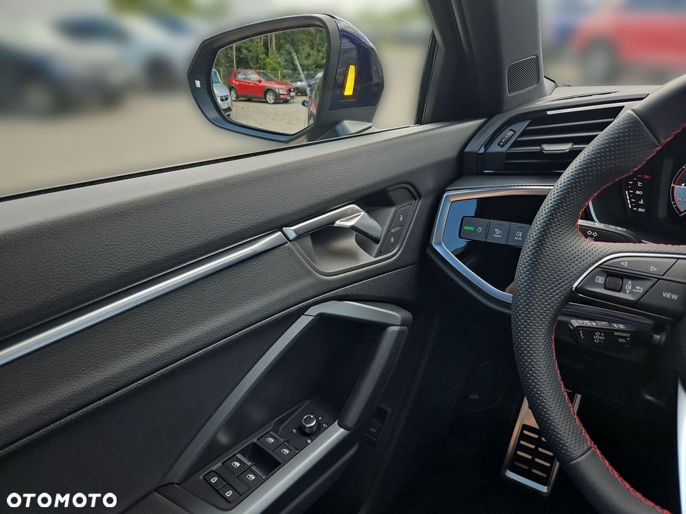 Audi Q3 35 TFSI mHEV S-Line S tronic - 16