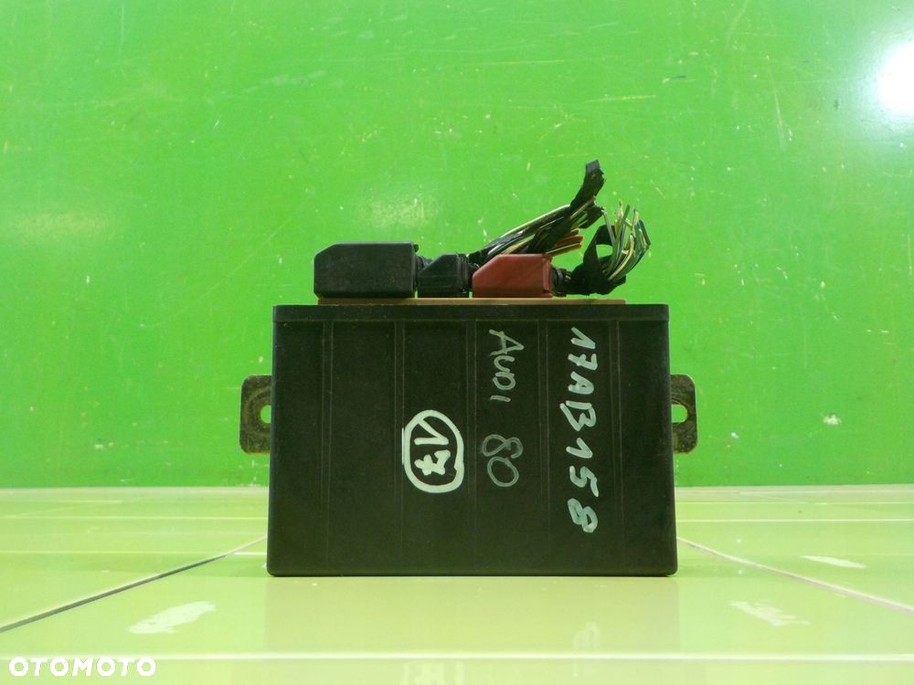 AUDI 80 B4 2.6 B AUT 94r CABRIO 2D modul sterownik dachu 8G0959255 - 3