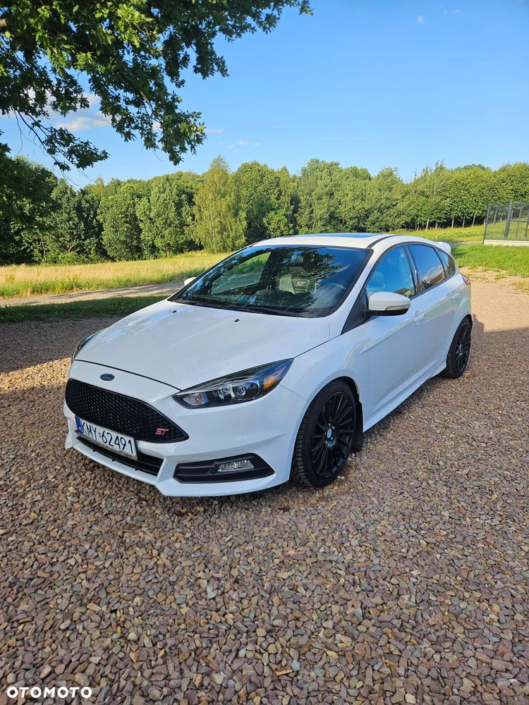 Ford Focus 2.0 EcoBoost ST - 1
