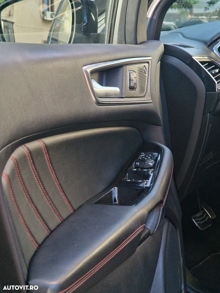 Ford Edge 2.0 Panther A8 AWD ST Line - 14