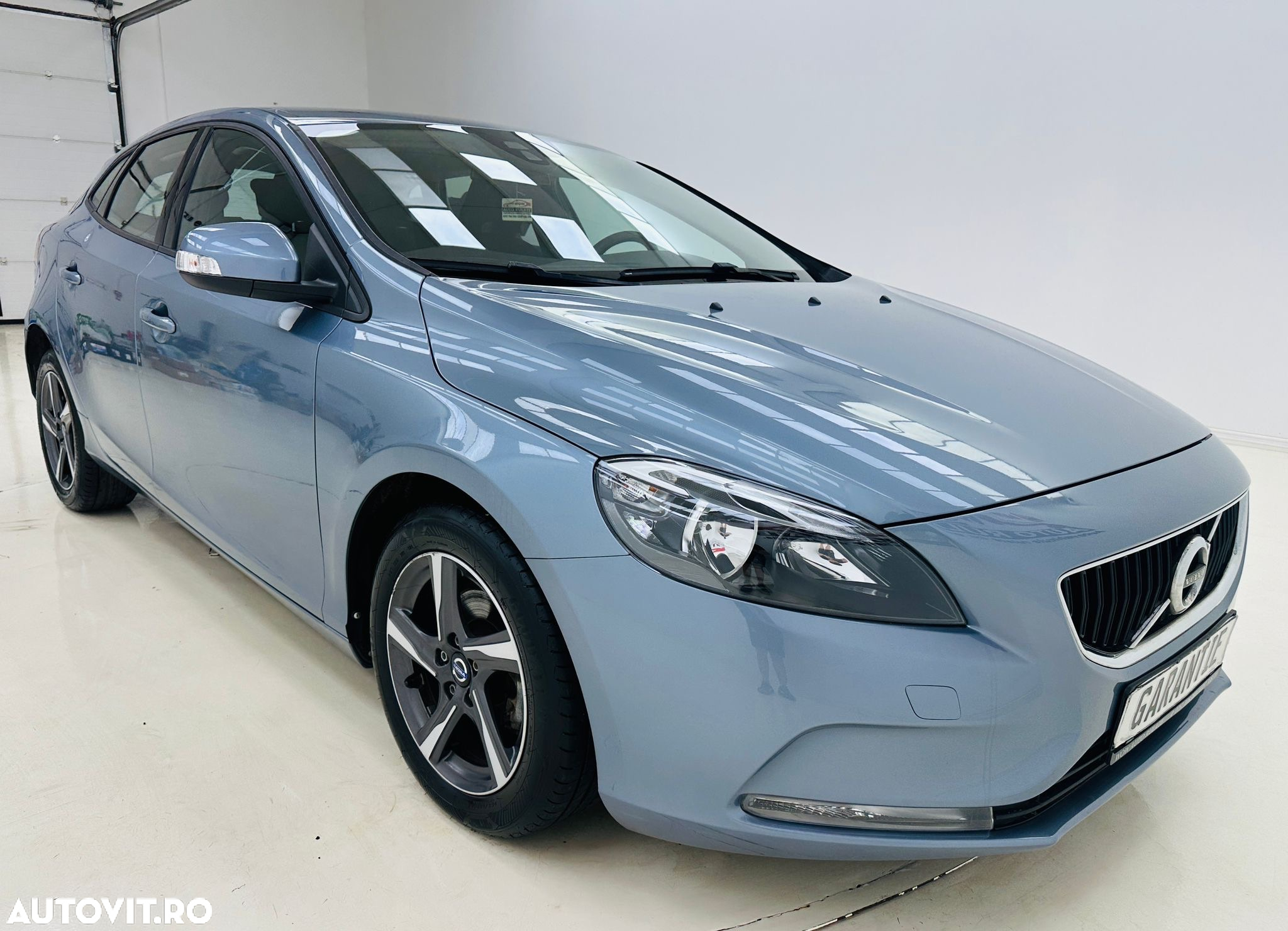Volvo V40 - 2