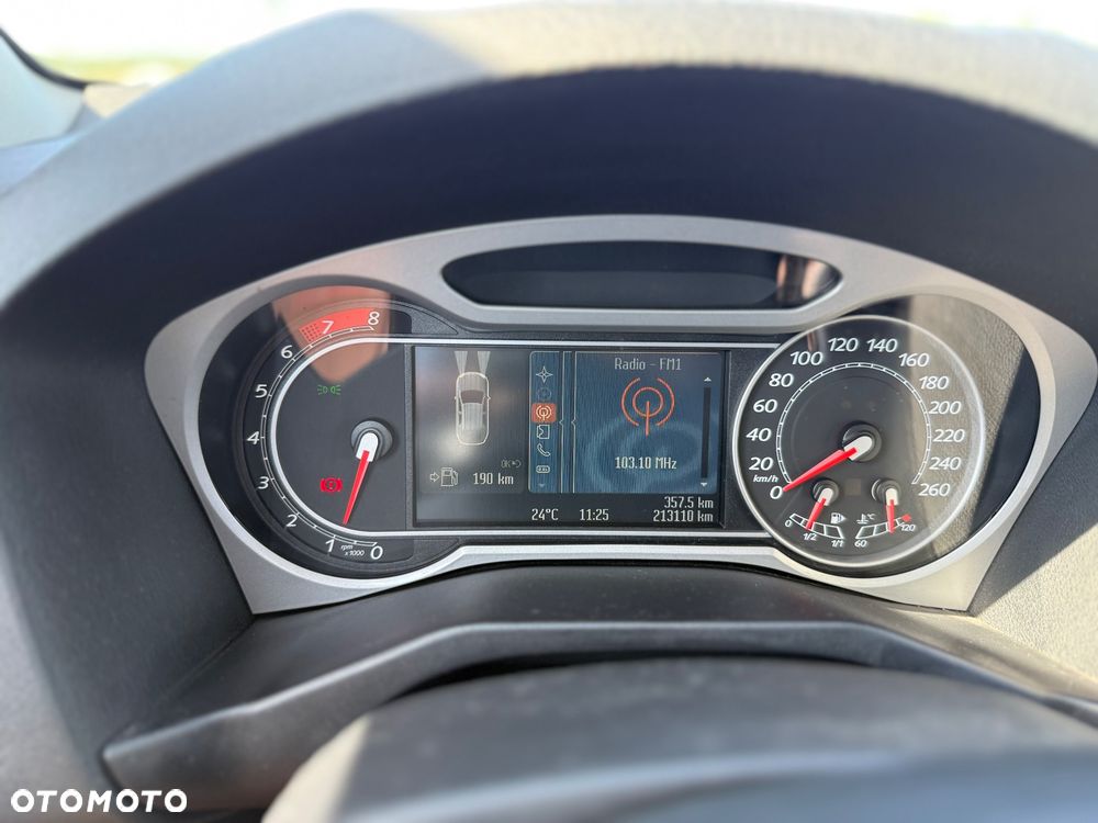 Ford Mondeo 2.0 Titanium - 10