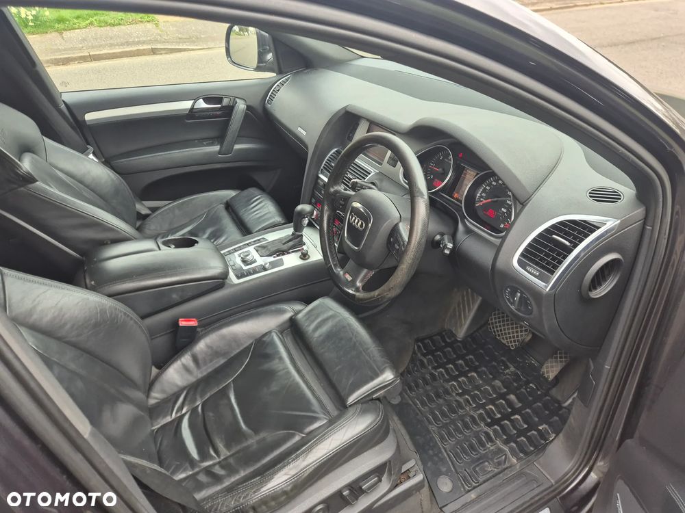 Audi Q7 3.0 TDI DPF quattro tiptronic - 28