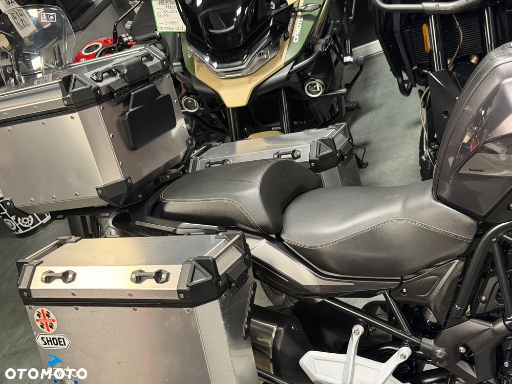 Benelli TRK 502X - 11