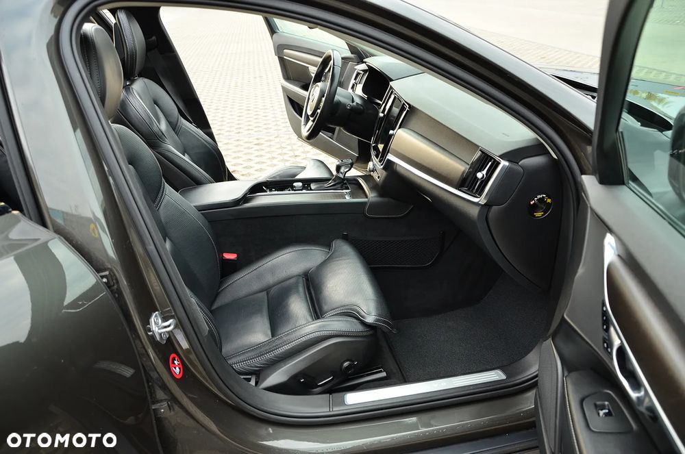Volvo V90 Cross Country D4 AWD Geartronic Pro - 7