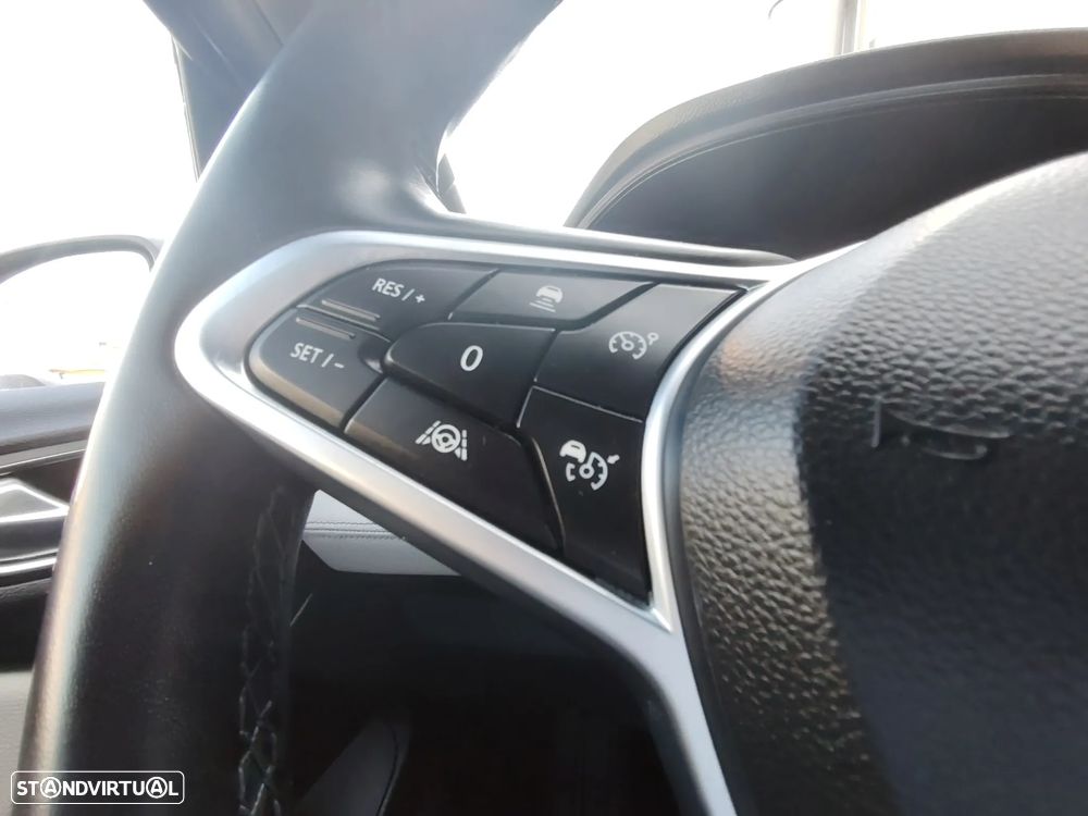 Renault Clio 1.6 E-Tech Initiale Paris - 22