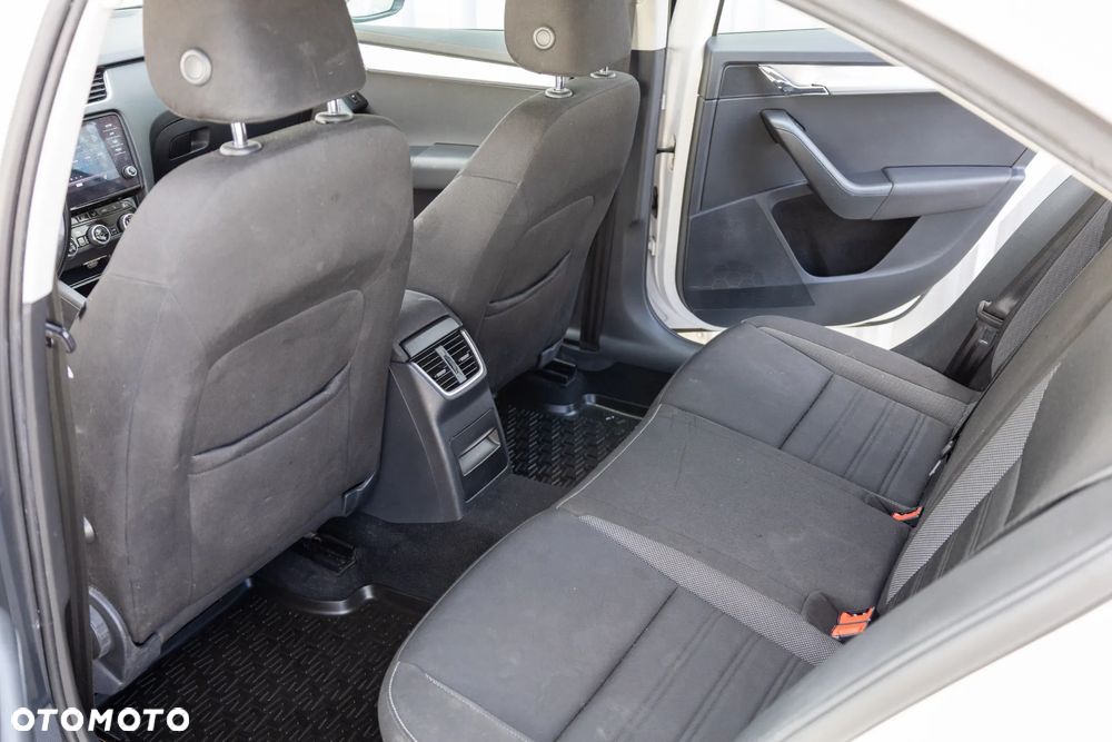 Skoda Octavia 2.0 TDI Ambition EU6 - 22