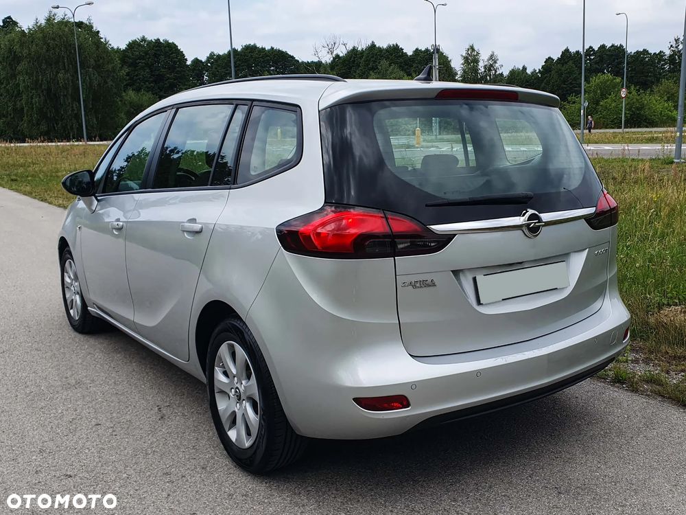 Opel Zafira - 3