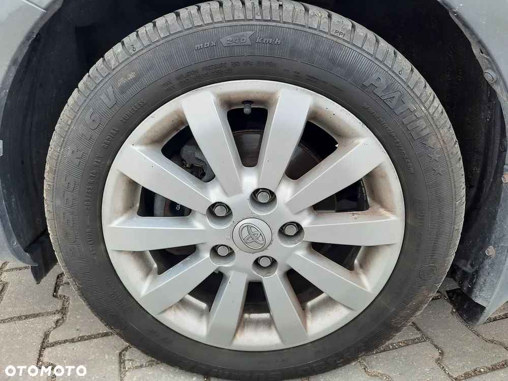 Toyota Corolla 1.6 VVT-i Premium - 12