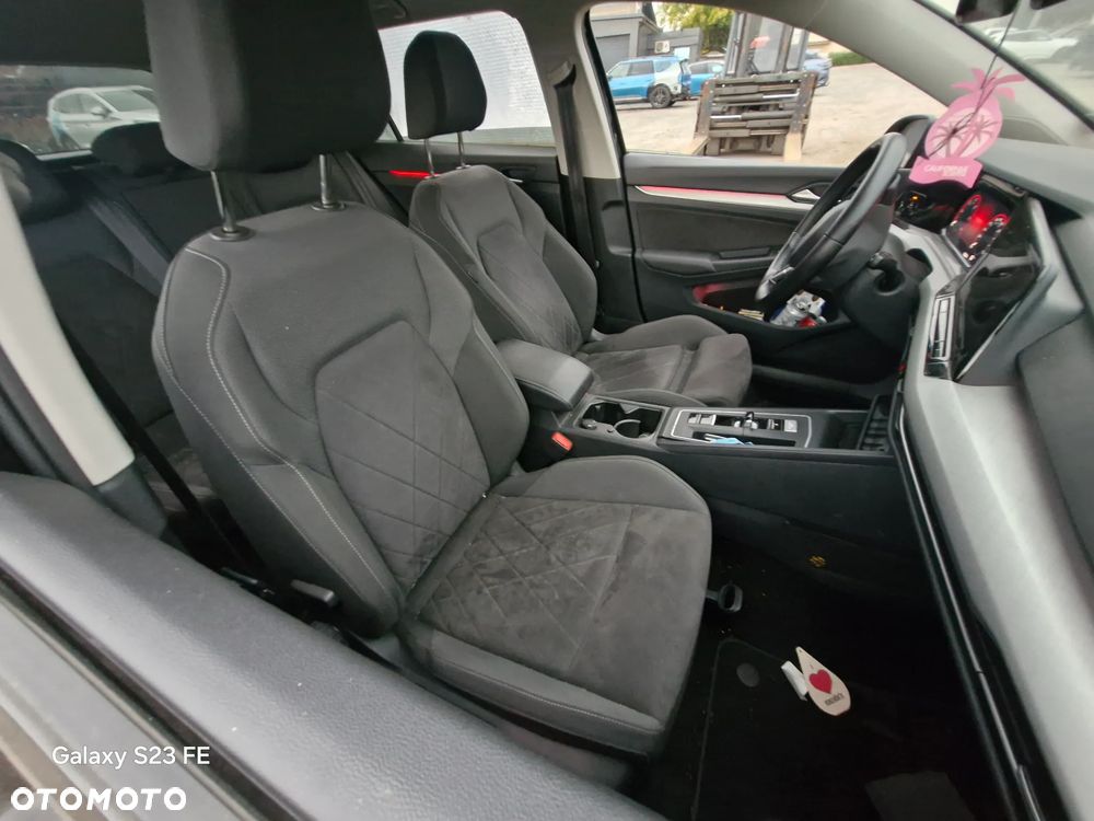 Volkswagen Golf 2.0 TDI SCR DSG Active - 16