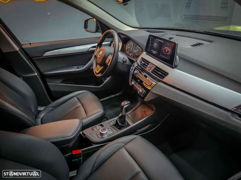 BMW X1 xDrive25e Advantage - 11