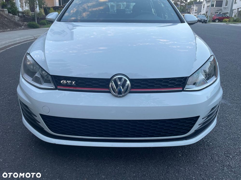 Volkswagen Golf 2.0 GTI DSG - 12
