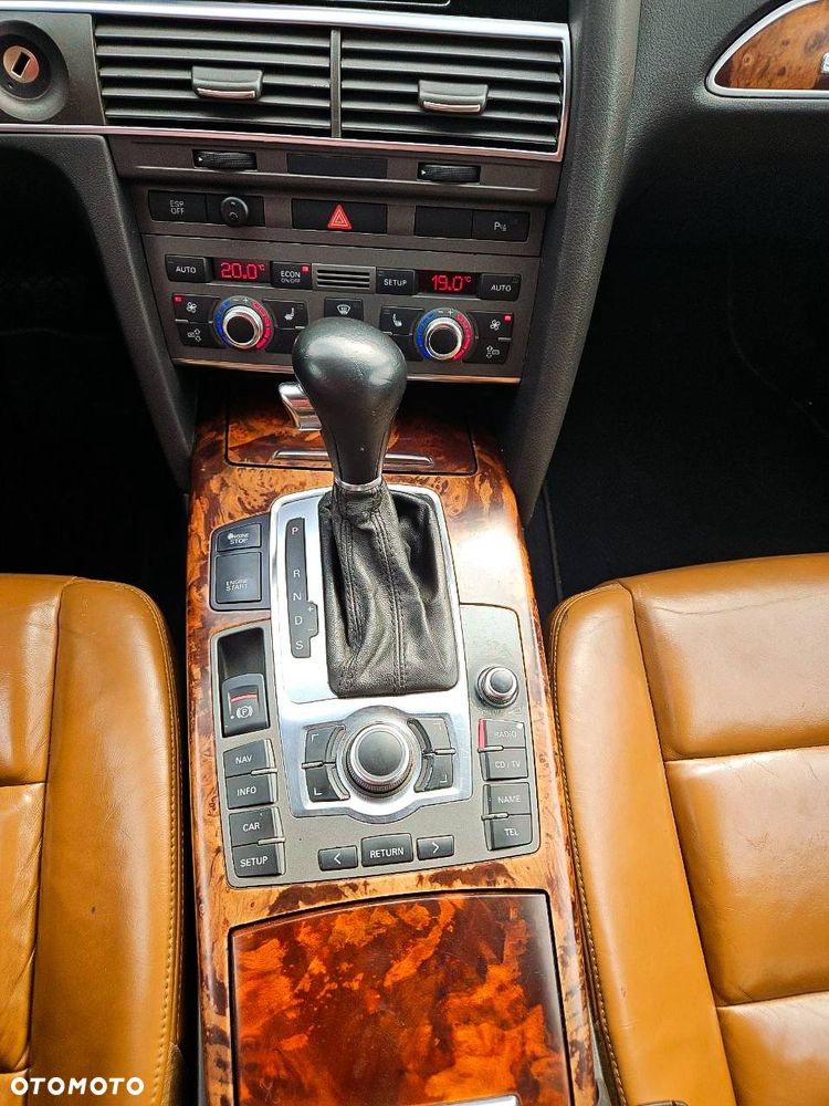 Audi A6 Avant 3.0 TDI tiptronic quattro - 15