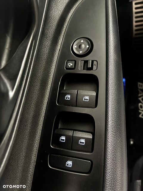 Hyundai Bayon 1.0 T-GDI Executive - 24