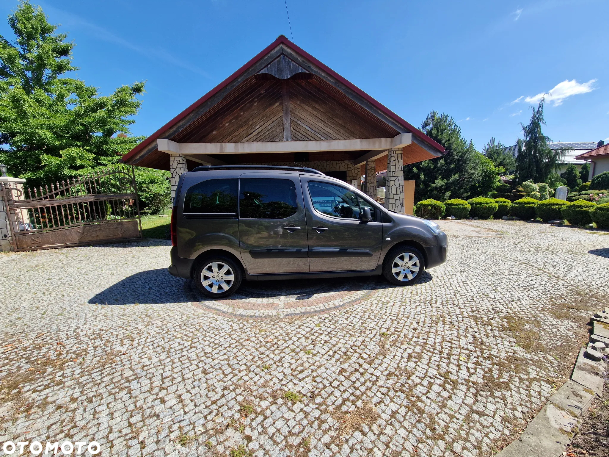 Peugeot Partner 1.6 BlueHDi Outdoor S&S - 2