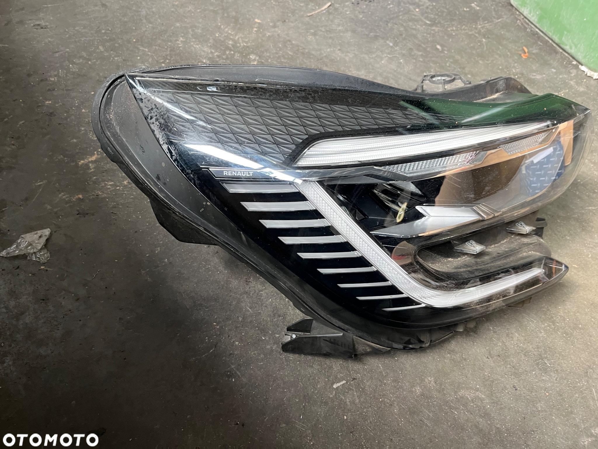 Lampa prawa Renault Captur II FULL LED - 2
