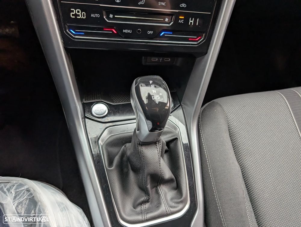 VW T-Roc 1.5 TSI Life DSG - 22