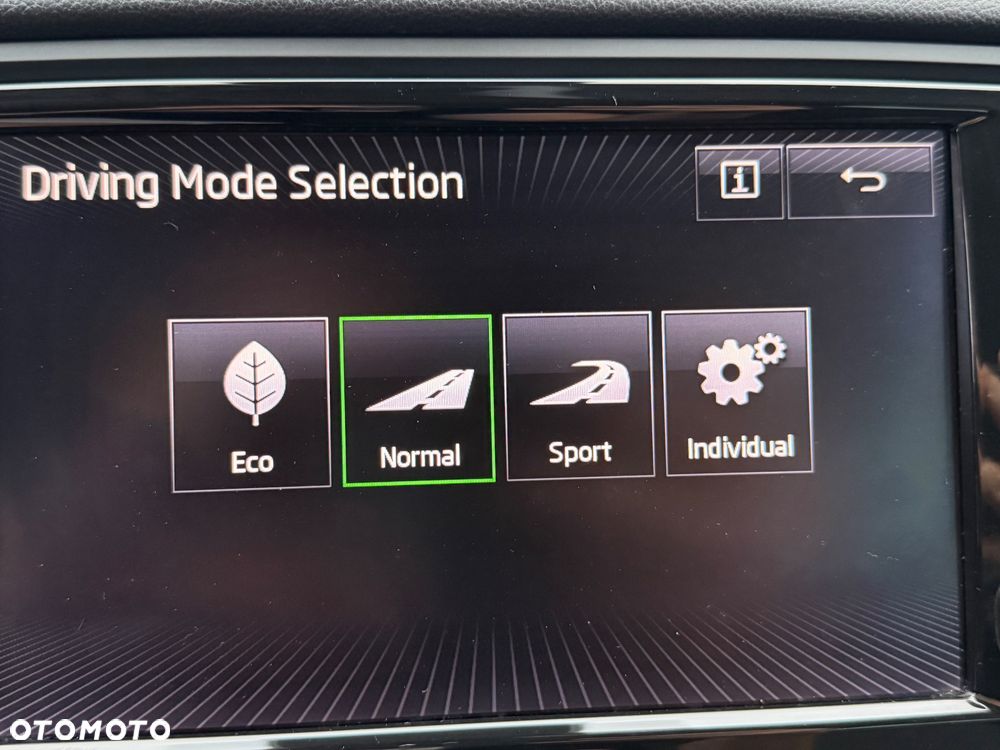 Skoda Octavia - 25