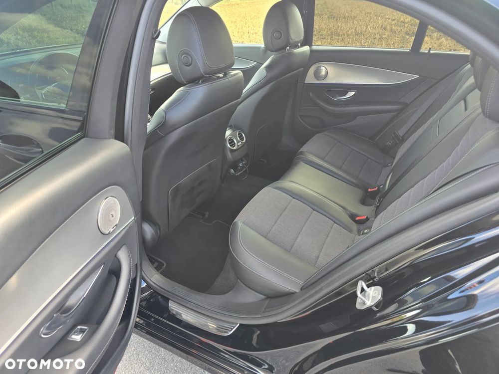 Mercedes-Benz Klasa E 220 d 9G-TRONIC AMG Line - 14