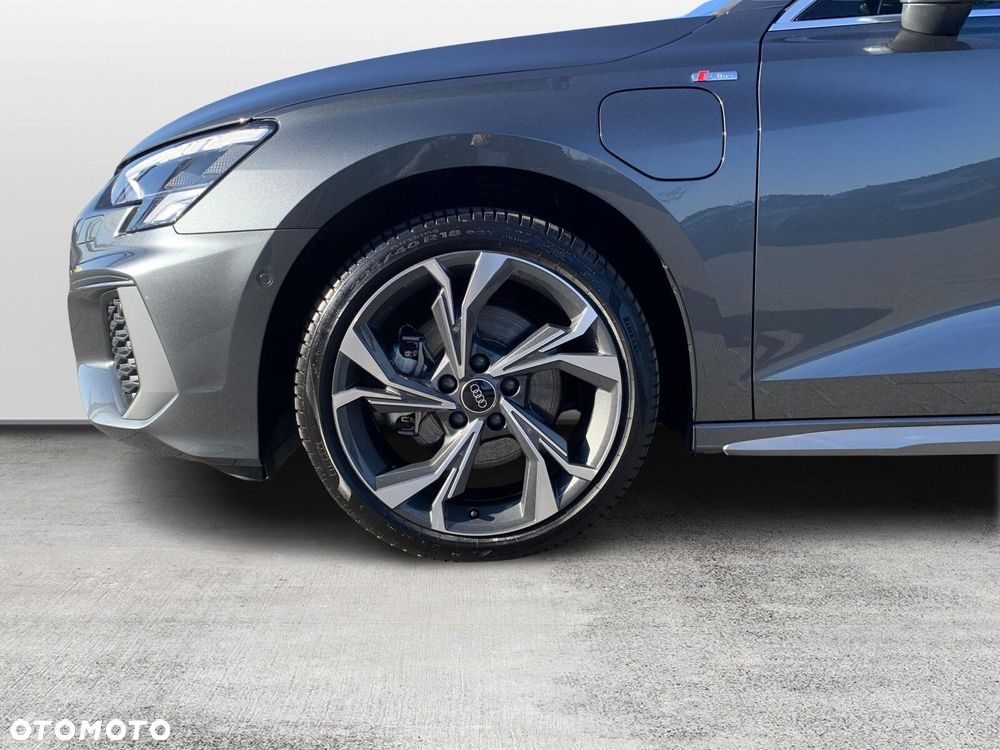 Audi A3 Sportback - 11