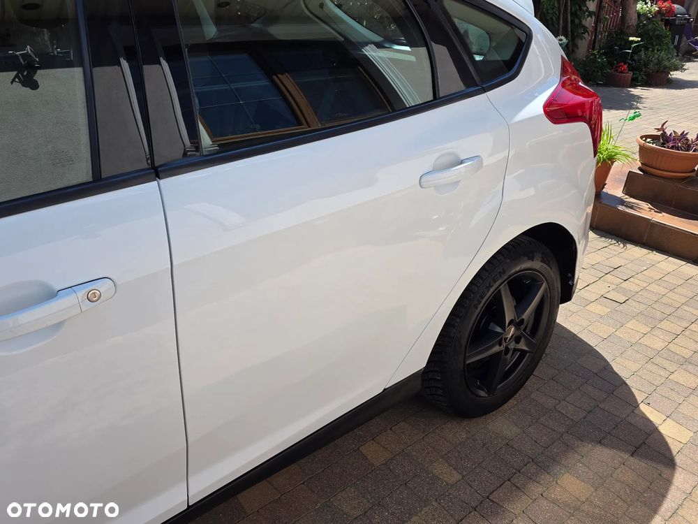 Ford Focus 1.6 TI-VCT Ambiente - 6
