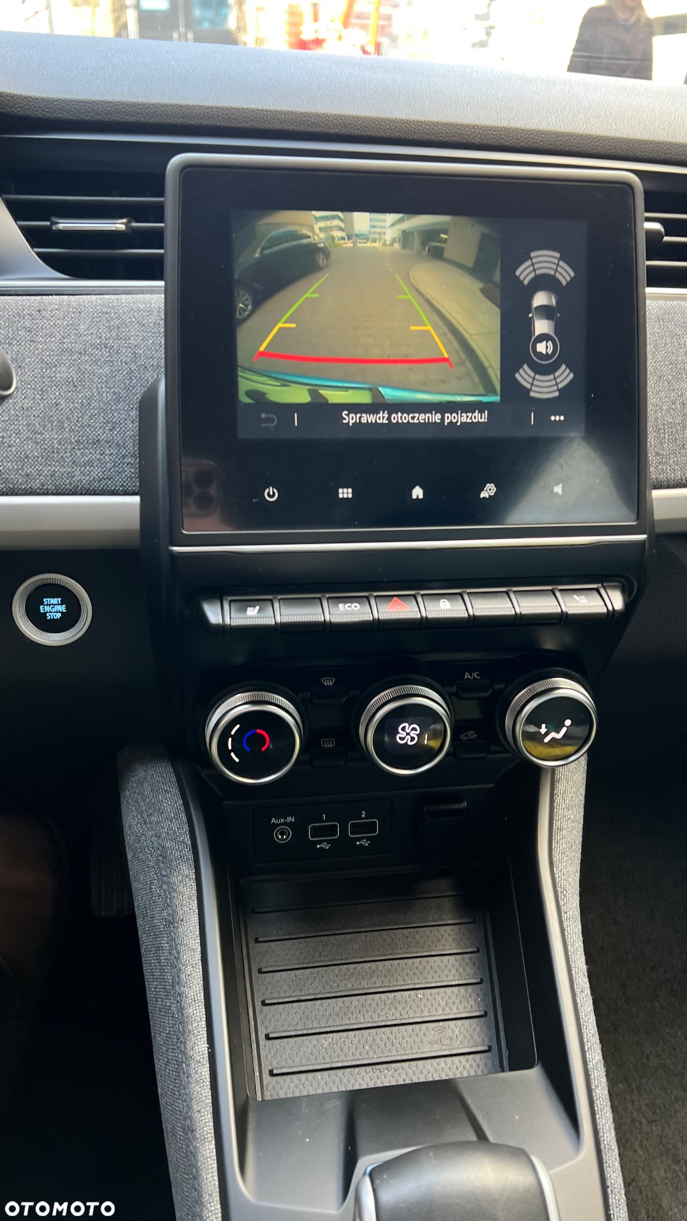 Renault Zoe - 16
