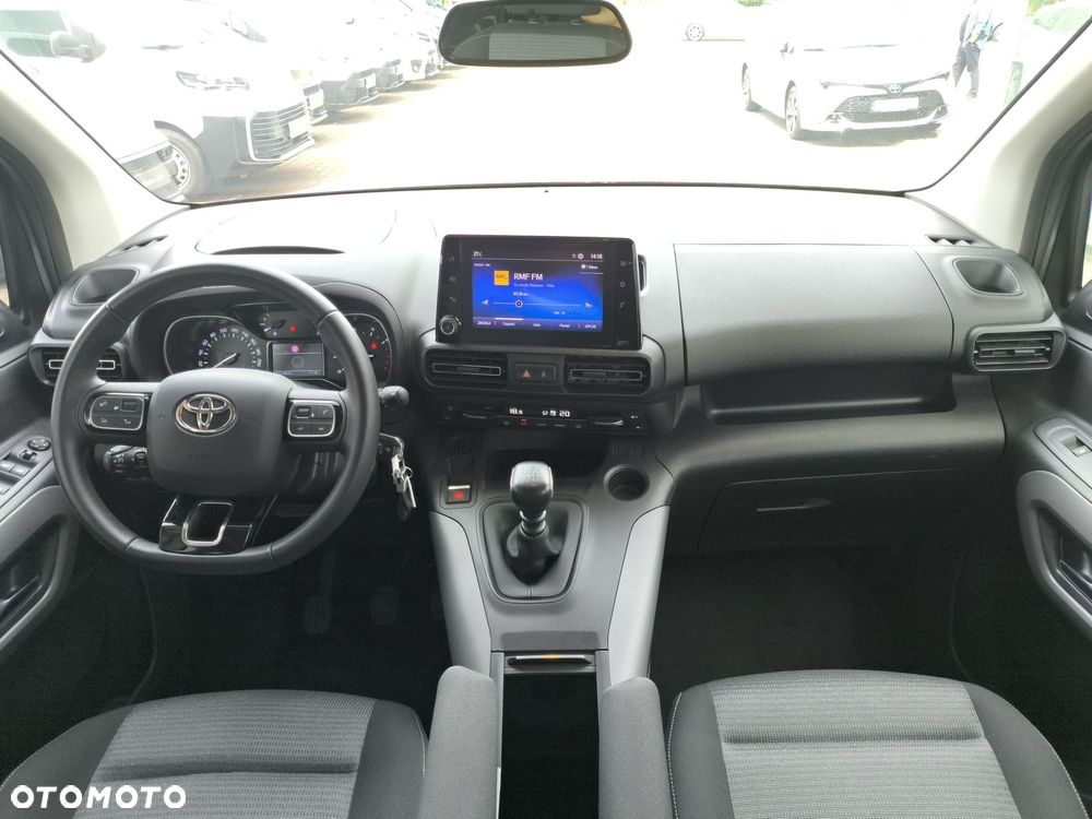 Toyota Proace City Verso 1.5 D-4D Family - 11