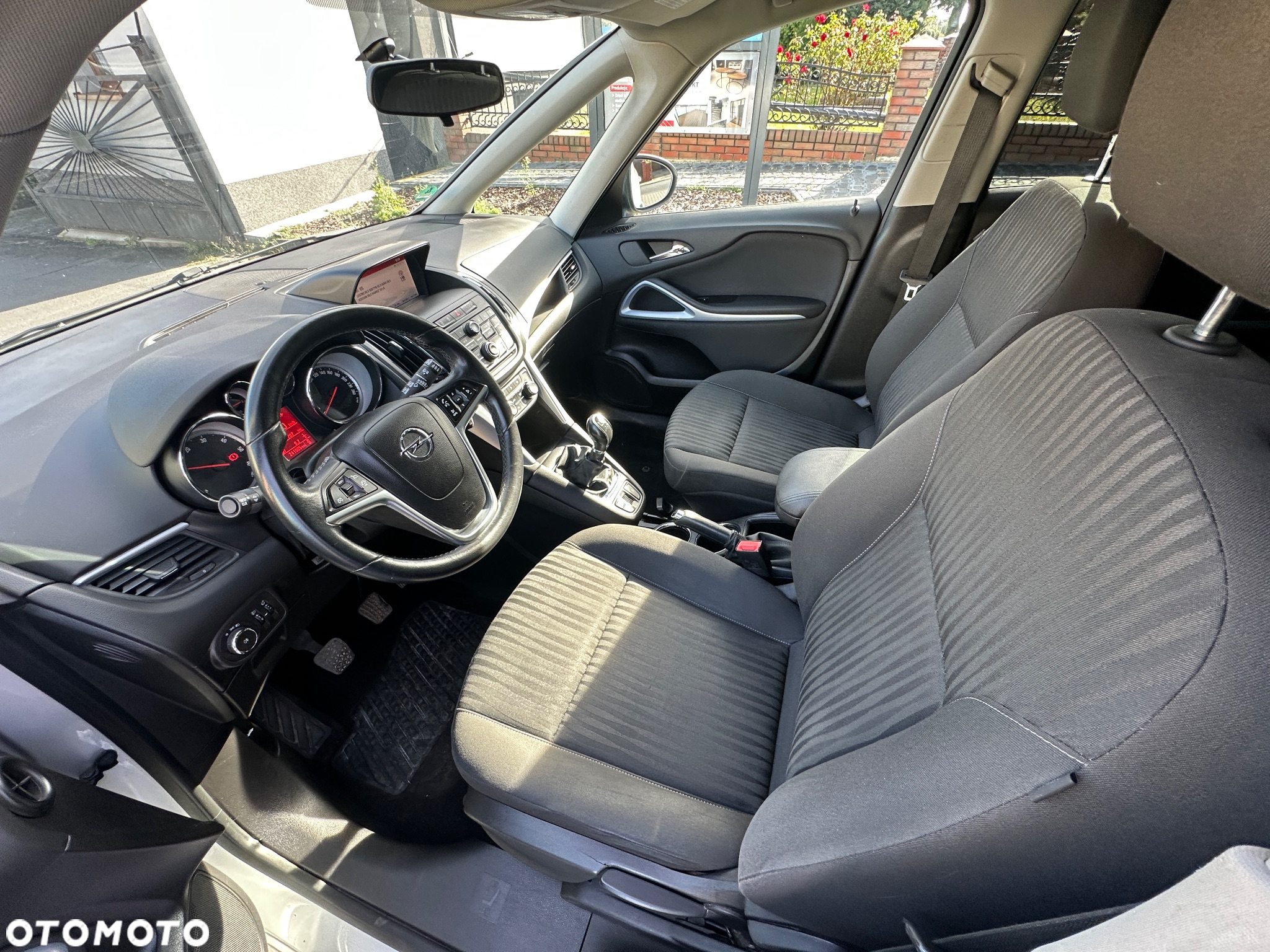 Opel Zafira 1.7 CDTI - 21