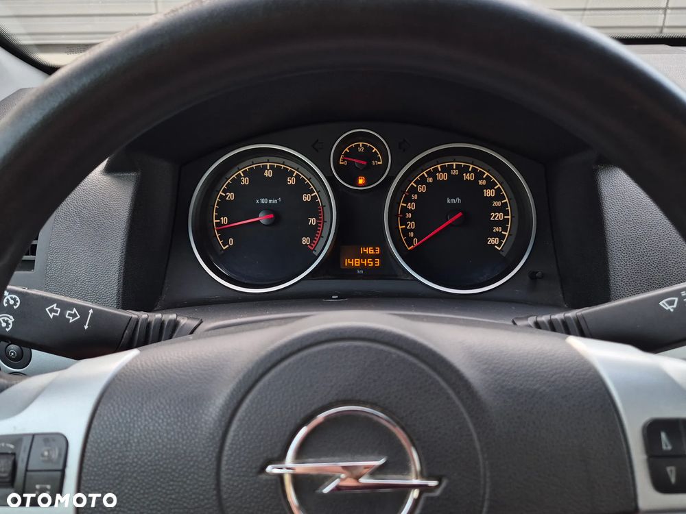 Opel Astra 1.6 Essentia EU5 - 8