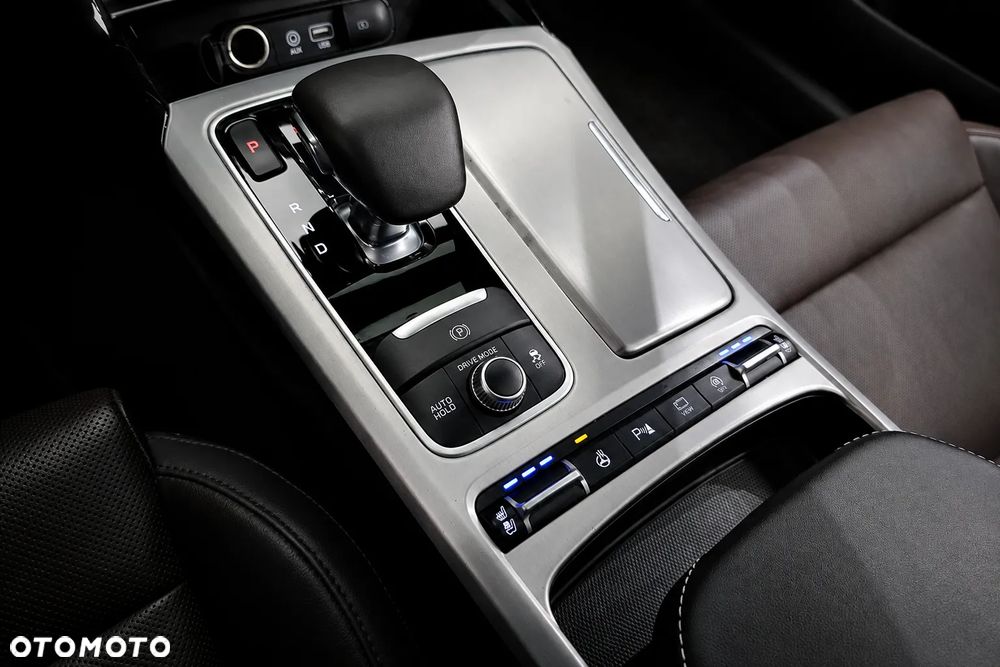 Kia Stinger 2.0 T-GDI L - 9