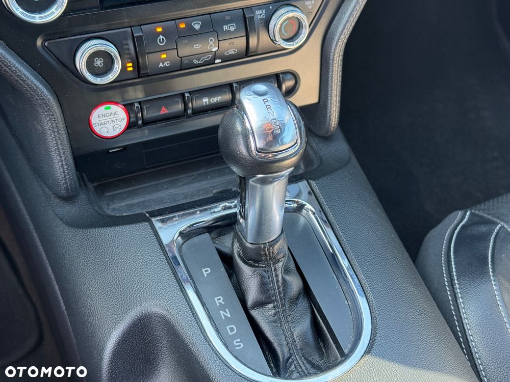 Ford Mustang 2.3 EcoBoost - 35
