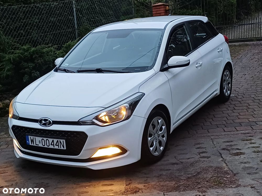 Hyundai i20 1.2 BlueDrive Classic + - 19