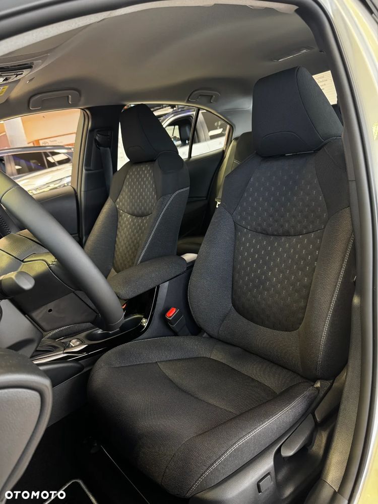 Toyota Corolla 1.8 Hybrid Comfort - 6