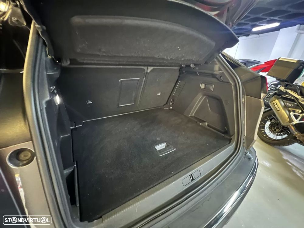 Peugeot 3008 1.2 PureTech GT Line - 30