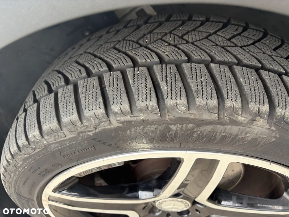 Mercedes-Benz GLA 220 d 4-Matic - 9