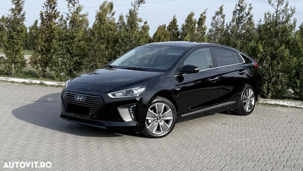 Hyundai IONIQ 1.6 GDI Premium - 1