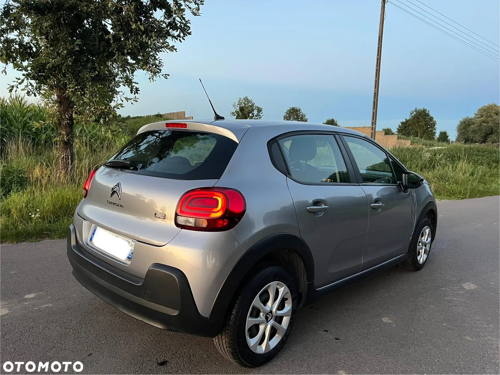 Citroën C3 BlueHDi 100 S&S PLUS - 7