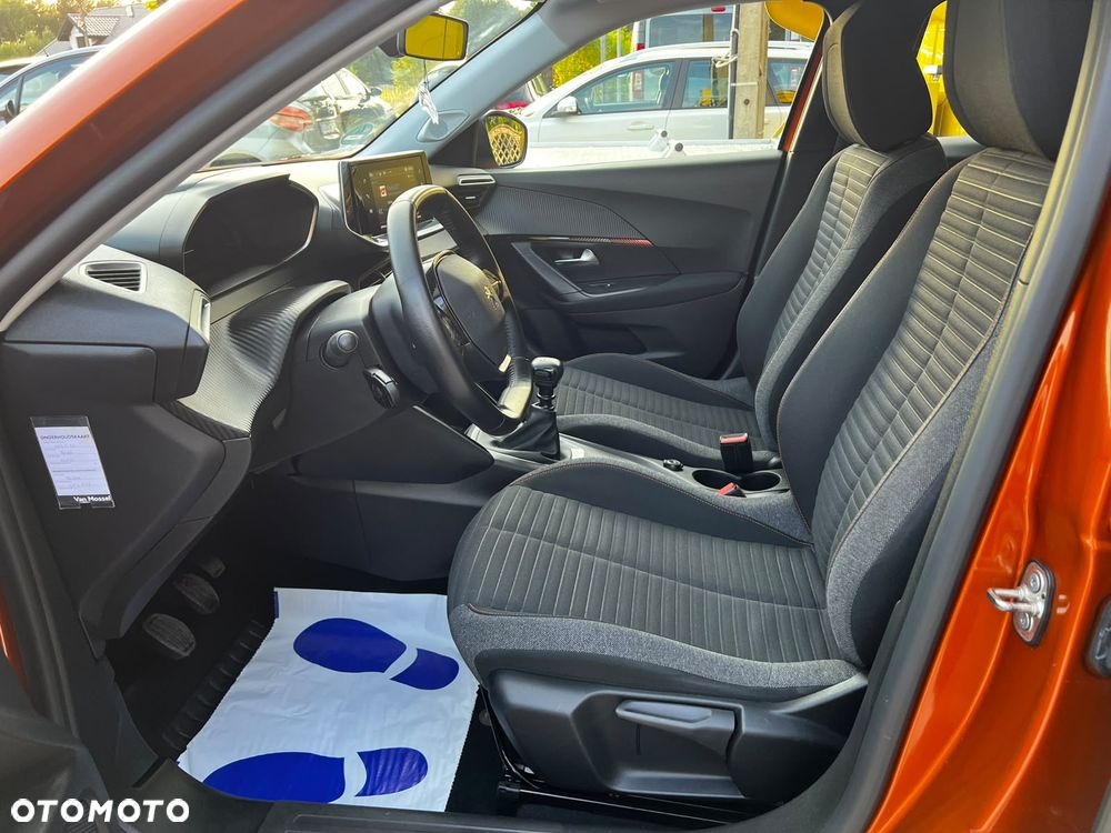 Peugeot 2008 PureTech 130 Allure - 5