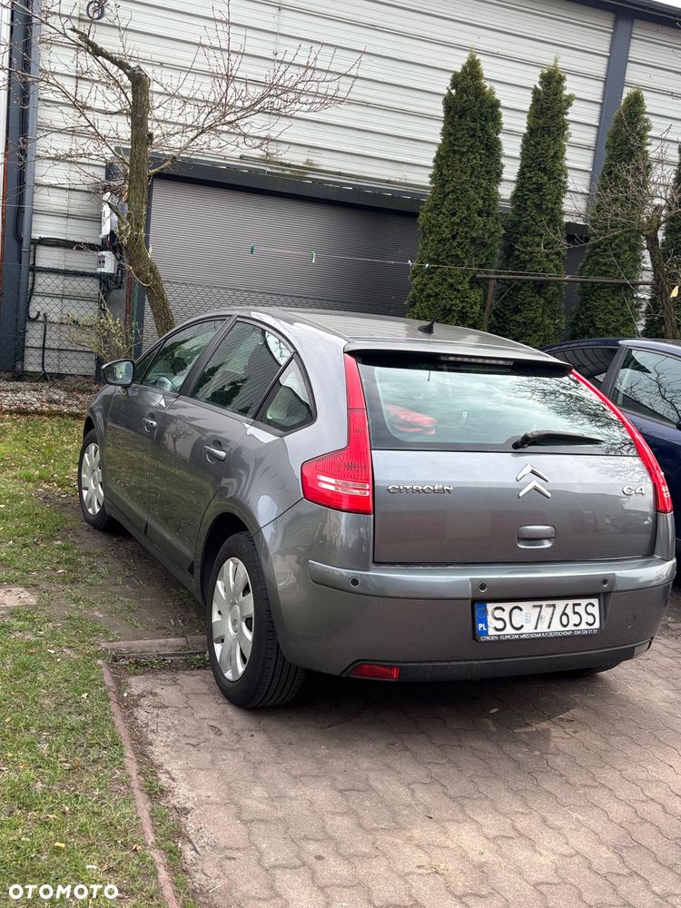 Citroën C4 1.4 16V My Way - 4