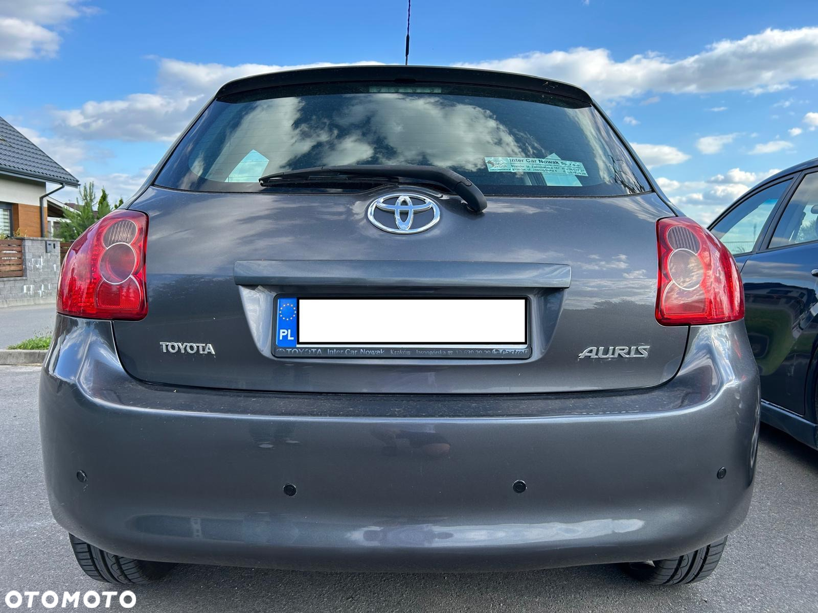 Toyota Auris 1.4 D-4D Premium - 6