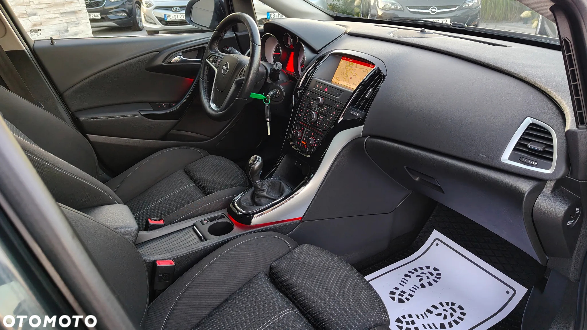 Opel Astra 1.4 Turbo Exklusiv - 26