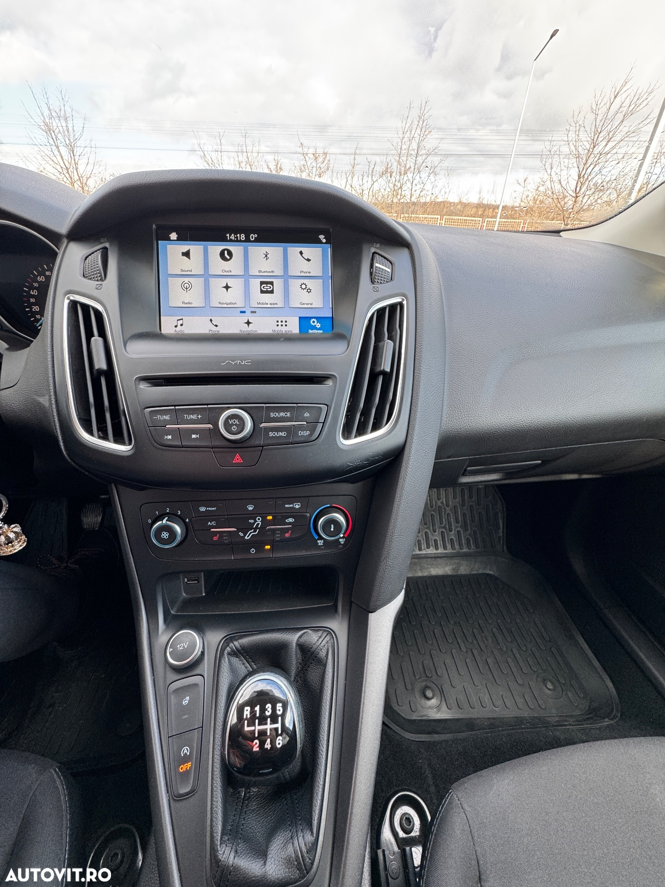 Ford Focus - 18