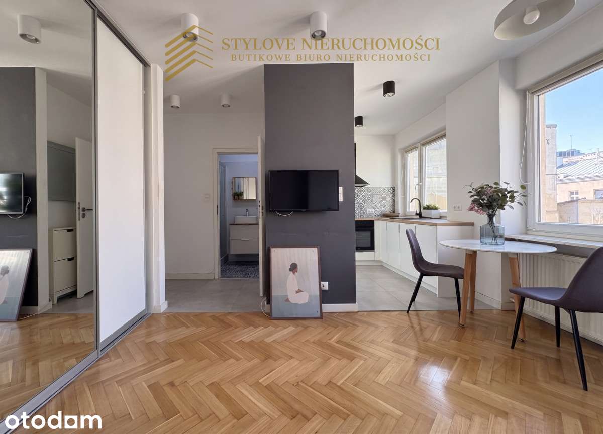 Cicha, słoneczna kawalerka - ścisłe centrum