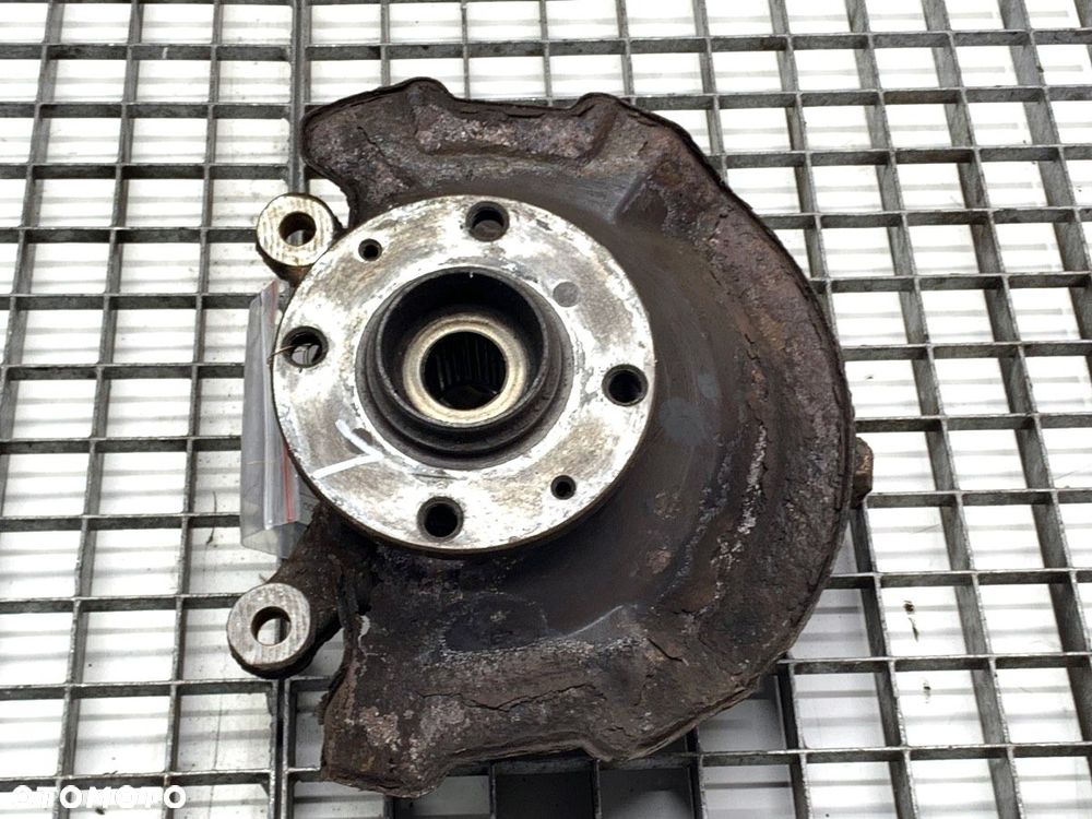 ZWROTNICA PRAWY PRZÓD  SUZUKI SWIFT III (MZ, EZ) 2005 - 2022 1.3 (RS 413) 68 kW [92 KM] benzyna - 6