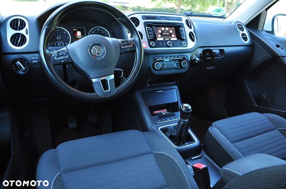 Volkswagen Tiguan 2.0 TDI DPF BlueMotion Technology Cup Sport & Style - 37