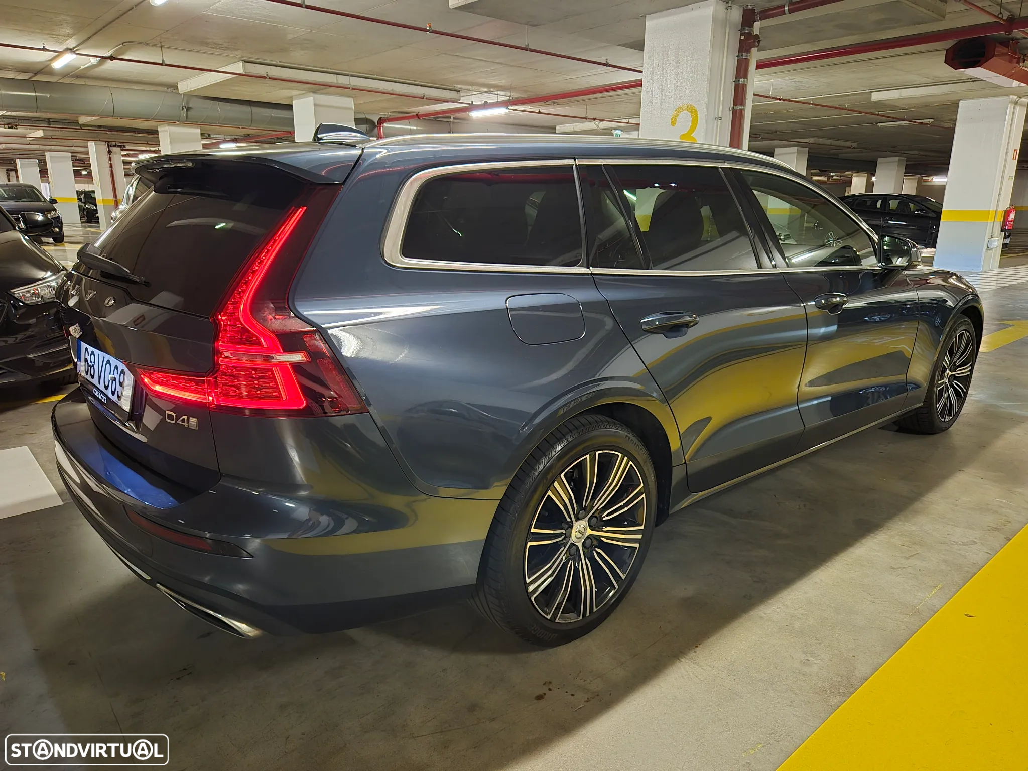 Volvo V60 2.0 D4 Inscription Geartronic - 4