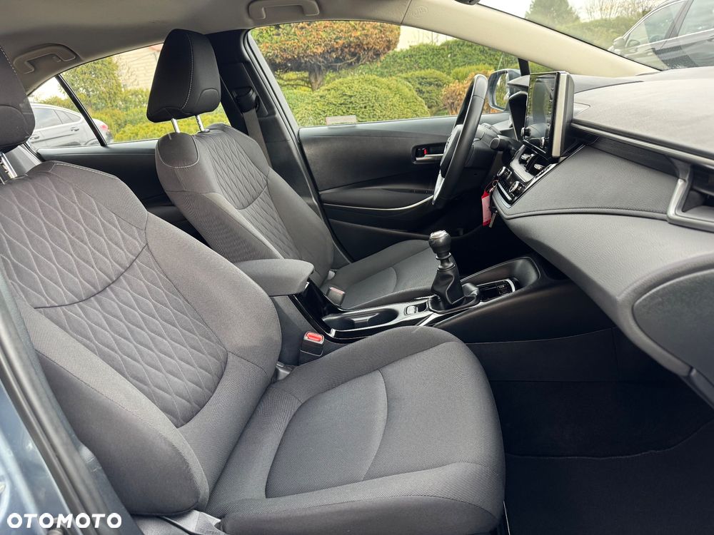 Toyota Corolla 1.5 Comfort - 17