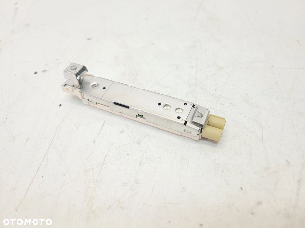 ANTENA WZMACNIACZ ANTENOWY AUDI Q3 Q4 Q3 8Y 89E035225 - 3